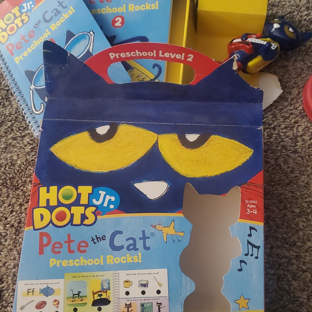 Pete the Cat Preschool Rocks! Interactive Learning Set - Blue - Picture 3 of 4